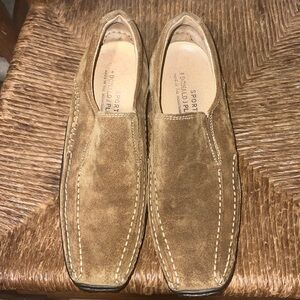 Donald J Pliner Suede Loafer